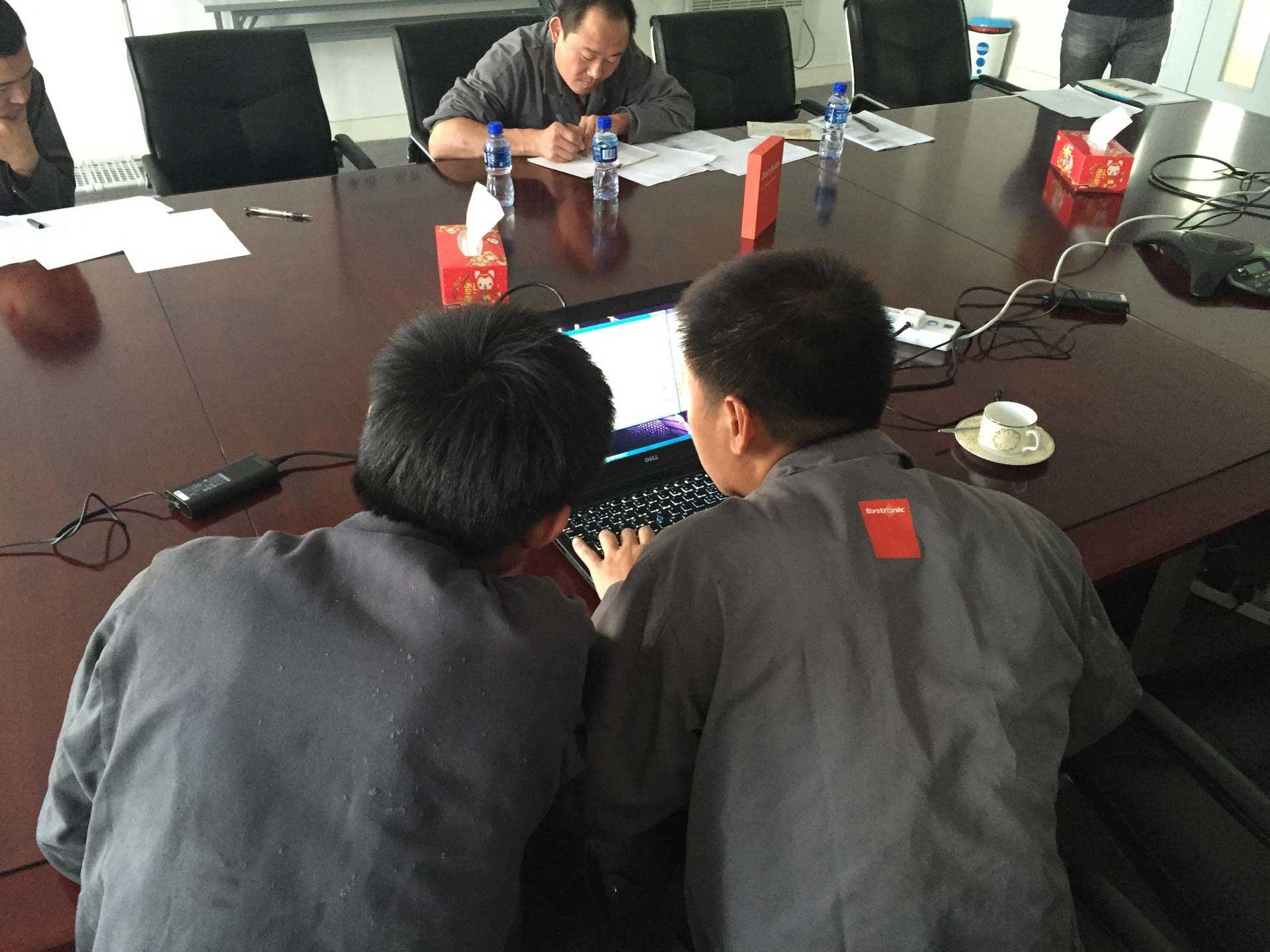 Programmierkurs für unsere chinesischen Kollegen (November)